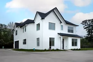 8803 Hollywood Garden Ln, Houston, TX 77080 - Photo 2