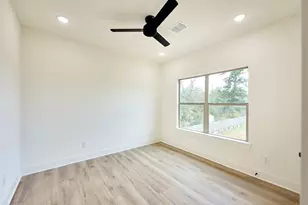 8803 Hollywood Garden Ln, Houston, TX 77080 - Photo 24