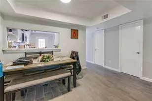 10372 Briar Forest Dr, Houston, TX 77042 - Photo 8