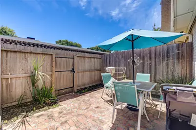 10372 Briar Forest Drive, Houston, TX 77042 - Photo 18