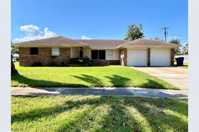 2005 2nd Street N, Texas City, TX 77590 - Photo 1