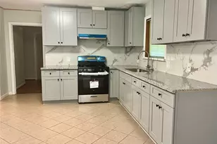 2005 2nd St N, Texas City, TX 77590 - Photo 6