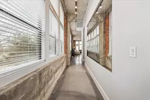 2323 Polk St, Houston, TX 77003 - Photo 4