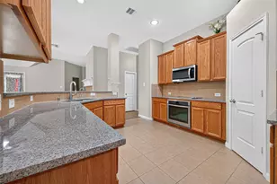 15307 Skyhill Dr, Cypress, TX 77433 - Photo 20