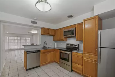 2727 Briarhurst Drive #2, Houston, TX 77057 - Photo 12