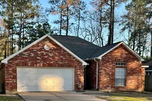 4006 Hunnington Dr, Conroe, TX 77303 - Photo 1