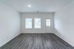 13016 Cobalt Cove Ct, Texas City, TX 77568 - Photo 6