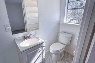 2555 Pierce St, Beaumont, TX 77703 - Photo 6