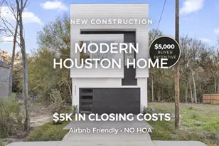 8403 Sunnyhill St, Houston, TX 77088 - Photo 2