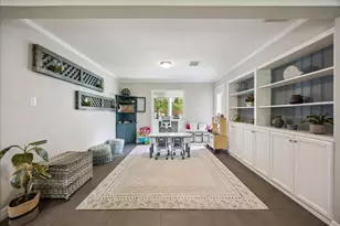 3434 Broadmead Dr, Houston, TX 77025 - Photo 2