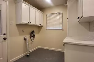 1902 Amy Dr, Baytown, TX 77520 - Photo 12