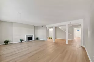 781 Country Pl Dr, Houston, TX 77079 - Photo 8