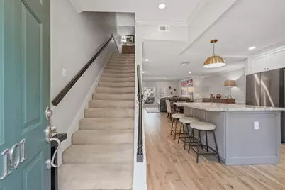 2236 S Piney Point Road #101, Houston, TX 77063 - Photo 4