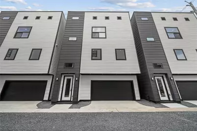 329 N Nagle Street, Houston, TX 77003 - Photo 1