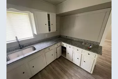 2010 13th Street, Port Arthur, TX 77640 - Photo 14