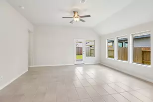 21111 Sunlight Grv Dr, Rosharon, TX 77583 - Photo 8