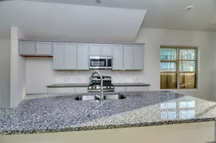 21111 Sunlight Grv Dr, Rosharon, TX 77583 - Photo 4