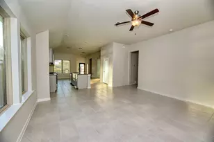21111 Sunlight Grv Dr, Rosharon, TX 77583 - Photo 8