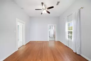 1247 Columbia St, Houston, TX 77008 - Photo 12