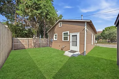 1247 Columbia Street, Houston, TX 77008 - Photo 26