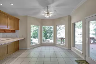 13777 Pkwy Manor Dr, Willis, TX 77318 - Photo 14