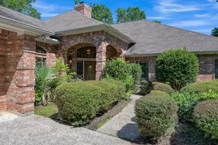 13777 Pkwy Manor Dr, Willis, TX 77318 - Photo 4