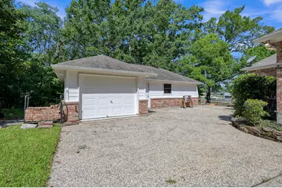 13777 Parkway Manor Drive, Willis, TX 77318 - Photo 42