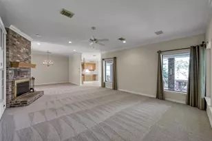 13777 Pkwy Manor Dr, Willis, TX 77318 - Photo 8