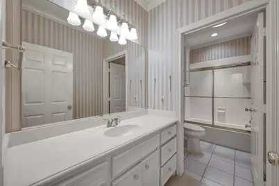 13777 Parkway Manor Drive, Willis, TX 77318 - Photo 32