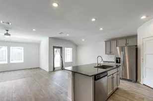 14219 Black Cyn Ln, Conroe, TX 77384 - Photo 10