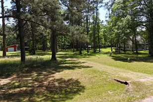 211 Garden W, Conroe, TX 77304 - Photo 8