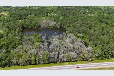 211 Garden West, Conroe, TX 77304 - Photo 34