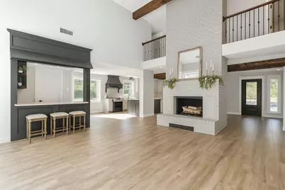 211 Garden West, Conroe, TX 77304 - Photo 12