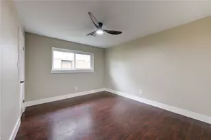 13547 Brook Hollow Dr, Sugar Land, TX 77498 - Photo 22