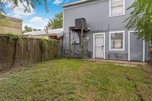 9706 Farragut St, Houston, TX 77078 - Photo 16
