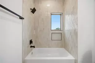 8205 Safebuy St, Houston, TX 77028 - Photo 30