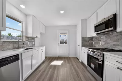 14411 Bryce Meadow Lane, Houston, TX 77047 - Photo 16