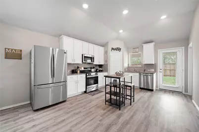 6930 Scarlet Sagebrush Street, Katy, TX 77449 - Photo 10