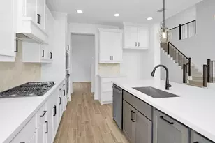 30943 Golden Felipe St, Fulshear, TX 77441 - Photo 10