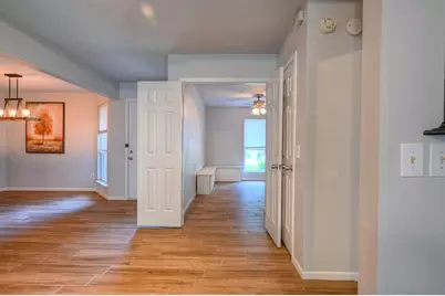 15 White Bark, The Woodlands, TX 77381 - Photo 4