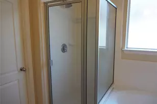 14435 Long Meadow Dr, Houston, TX 77047 - Photo 10