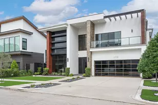 2703 Westgrove Ln, Houston, TX 77027 - Photo 2