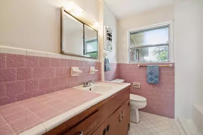 225 W Spreading Oak Drive, Houston, TX 77076 - Photo 6