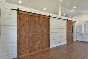 4875 Main St, Chappell Hill, TX 77426 - Photo 6