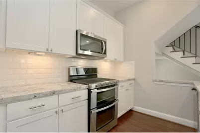 1227 W 19th Street #A, Houston, TX 77008 - Photo 8