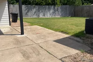 7317 Briefway St, Houston, TX 77087 - Photo 10