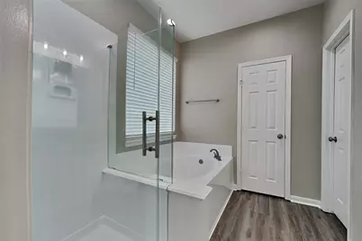 9435 Edgeloch Drive, Spring, TX 77379 - Photo 10