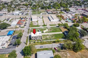 147 S 66th St, Houston, TX 77011 - Photo 34