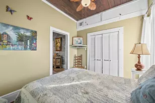 1211 33rd St, Galveston, TX 77550 - Photo 16