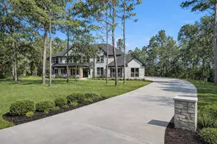 8604 Trinity Pnes Ct, Montgomery, TX 77316 - Photo 2